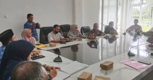 Bahas Isu Ketenagakerjaan, Komisi III DPRD Barru RDP dengan LPN Galangan Kapal Awerange