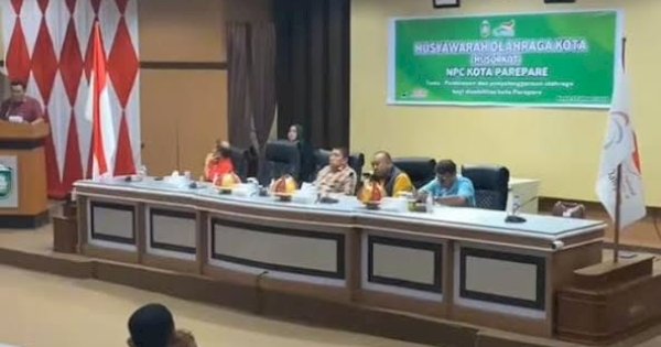 Ketua DPRD Kaharuddin Kadir Hadiri dan Buka Kegiatan Musorkot NPC Parepare