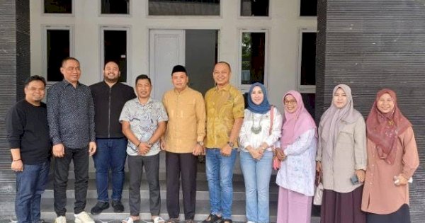 Ketua DPRD Takalar Sambut Rombongan Komisi E DPRD Sulsel di Rumah Jabatan