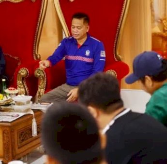 Pj Gubernur Prof Fadjry Djufry Paparkan Target Sulsel Usai Jalan Sehat Bersama Jurnalis