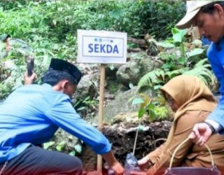 Pemkab Bantaeng Kolaborasi OKP Tanam Pohon di Objek Wisata Eremerasa