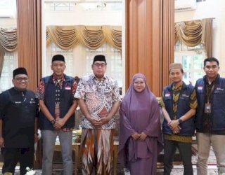 Pj Wali Kota Parepare Terima Audiens Organisasi Kurir Langit, Bahas Acara Doa Seribu Santri