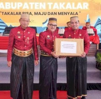 Pemkab Takalar Terima Bantuan Hibah Rumah Ibadah Hingga Bufferstock Logistik Penanggulangan Bencana dari Pemprov Sulsel