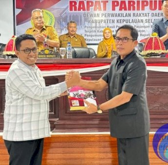 Giliran DPRD Selayar Sahkan Penetapan Pasangan Natsir-Muhtar Jadi Bupati dan Wabup Terpilih