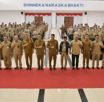 Prof Fadjry Djufry Beri Kuliah Umum di Kampus IPDN: Kejujuran dan Integritas Kunci Kesuksesan