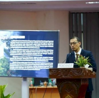 Bahas Soal Pengelolaan Investasi di Makassar, Andi Zulkifly Raih Gelar Doktor Administrasi Publik Unhas Predikat Cumlaude