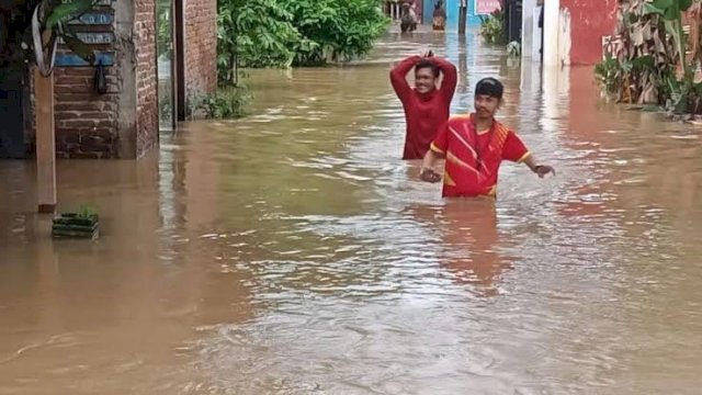 Kondisi Banjir di Maros.