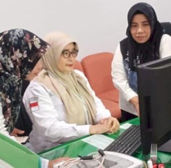 Dinas Kominfo Makassar Lakukan Pendampingan Penerbitan TTE Puskesmas Pampang dan Bara-Baraya