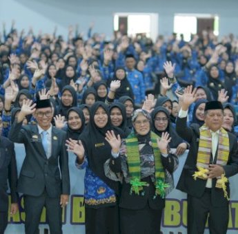 Bupati Soppeng Kaswadi Razak Lantik 952 PPPK: Jalankan Tugas dengan Profesional