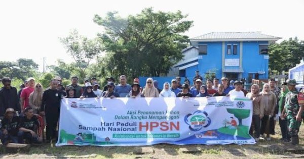 Peringati HPSN 2025, Dinas Lingkungan Hidup Makassar Bersama Provinsi Gelar Aksi Bersih-Bersih di TPS 3R dan Bank Sampah Untia