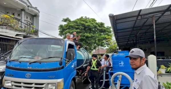 PDAM Makassar Salurkan Air Bersih ke Korban Terdampak Banjir