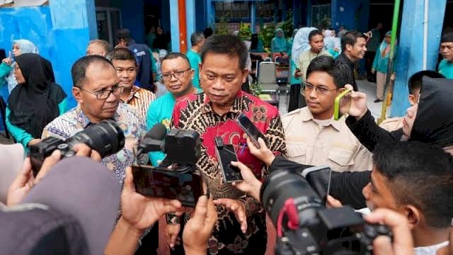 Pj Gubernur Sulsel, Prof Fadjry Djufry.