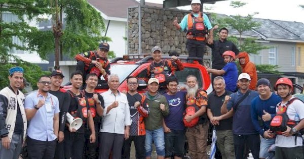 LAZ Hadji Kalla dan Kalla Rescue Tanggap Bencana Banjir di Kota Makassar
