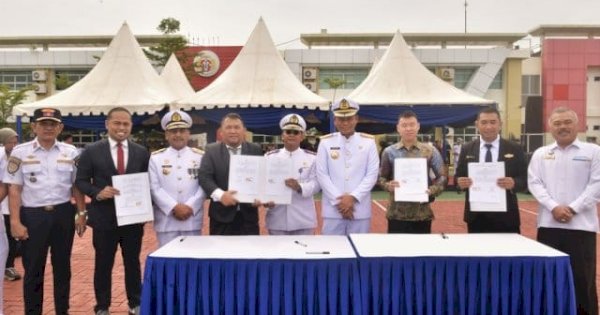 Lepas Perwira Transportasi PIP Makassar, Pj Gubernur Prof Fadjry Djufry Sampaikan Asta Cita Presiden Prabowo