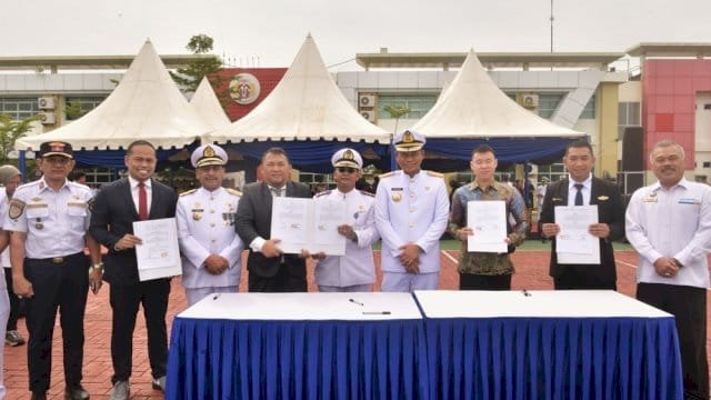 Lepas Perwira Transportasi PIP Makassar, Pj Gubernur Prof Fadjry Djufry Sampaikan Asta Cita Presiden Prabowo