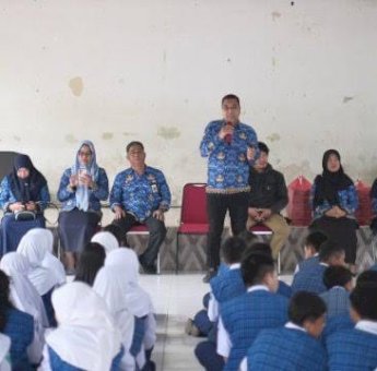 Diskominfo Makassar Lanjutkan Program &ldquo;Kominfo Goes to School&rdquo; di Tahun 2025