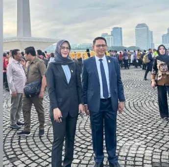 Ketua DPRD Makassar Supratman dan Ketua DPRD Sulsel Rachmatika Dewi Hadiri Pelantikan Kepala Daerah di Istana