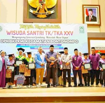 Hadiri Wisuda Santri BKPRMI, Wabup Gowa Darmawangsyah Muin: Generasi Penerus Bangsa