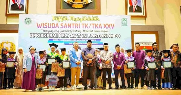 Hadiri Wisuda Santri BKPRMI, Wabup Gowa Darmawangsyah Muin: Generasi Penerus Bangsa