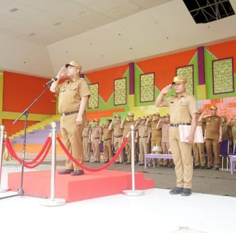 Pimpin Upacara Perdana, Wabup Andi Liwang Tekankan Soal Kedisiplinan ke Jajaran Pemkab Enrekang