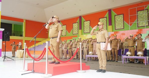 Pimpin Upacara Perdana, Wabup Andi Liwang Tekankan Soal Kedisiplinan ke Jajaran Pemkab Enrekang