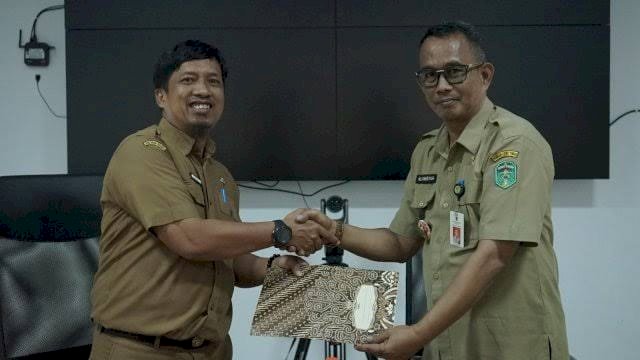 Muhammad Safaat Resmi Pimpin Dinas Kominfo-SP Lutim.
