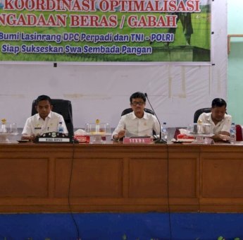 Wabup Pinrang Sudirman Bungi Pimpin Rakor Optimalisasi Pengadaan Beras dan Gabah