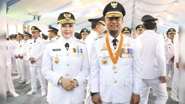 Gubernur dan wakil Gubernur Sulsel, Andi Sudirman Sulaiman-Fatmawati Rusdi (Andalan Hati).