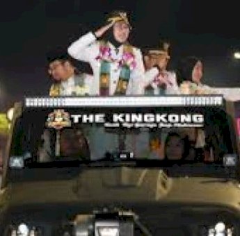 Pulang Retreat, Bupati dan Wakil Bupati Gowa Husniah Talenrang-Darmawangsyah Muin Disambut Meriah Ribuan Warga