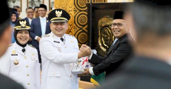 Sertijab Wali Kota Makassar, Munafri Arifuddin Terima Estafet Kepemimpinan dari Danny Pomanto