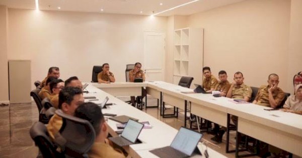 Pj Sekda Irwan Adnan Pimpin Rapat TAPD Tindak Lanjut Inpres Tentang Anggaran