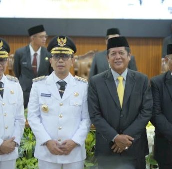 Sertijab Bupati dan Wakil Bupati Soppeng 2025-2030 Berlangsung Khidmat