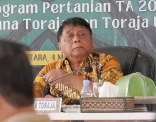Mantan Bupati Theo Optimis Zadrak-Erianto Mampu Majukan Tana Toraja