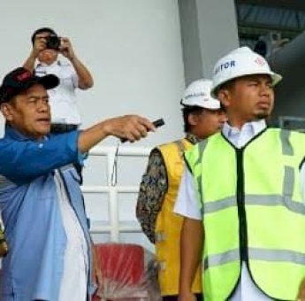 Wali Kota Parepare Tasming Hamid Dampingi Dirjen Cipta Karya Tinjau Stadion BJ Habibie