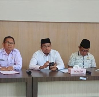 Ketua DPRD Sidrap Takyuddin Masse Bersama Sekda Hadiri Peluncuran MCP 2025
