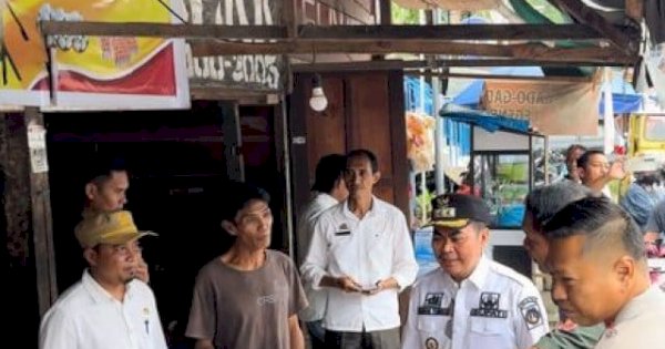 Bupati Tana Toraja Zadrak Tombeg Sidak Pasar Makale