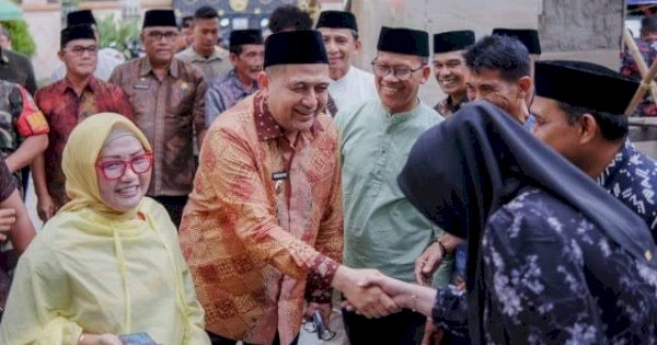 Buka Puasa Bersama Warga, Munafri Arifuddin Apresiasi Pembangunan Masjid Hikmah