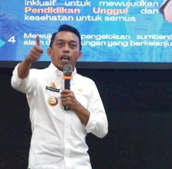 Jadi Narasumber di ITKES Muhammadiya Sidrap, Syaharuddin Alrif: Harus Transformasi Diri Menjadi Luar Biasa