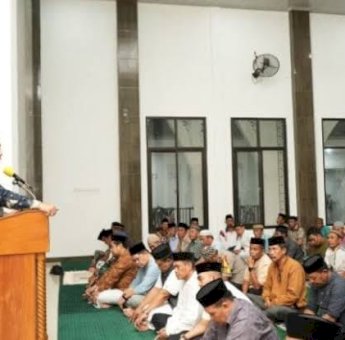 Safari Ramadan di Cenrana, Bupati Chaidir Syam Ajak Warga Bersatu Bangun Maros