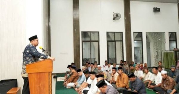 Safari Ramadan di Cenrana, Bupati Chaidir Syam Ajak Warga Bersatu Bangun Maros