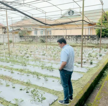 Bupati Bantaeng Uji Nurdin Kunjungi Balai Benih yang Terbengkalai, Siap Direvitalisasi