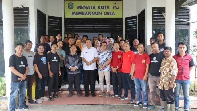 Wabup Takalar Hengky Yasin Kunjungi Dinas PUPRPKP .