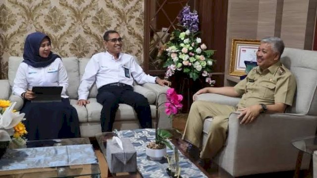 Bupati Pinrang, Andi Irwan Hamid.