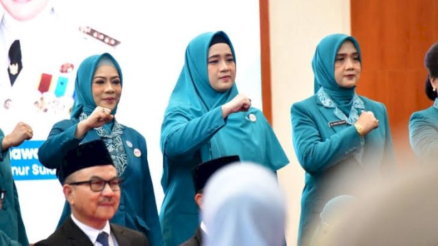 Suarni Suwardi Resmi Dilantik Sebagai Ketua Tim Penggerak PKK Soppeng Periode 2025 &ndash; 2030