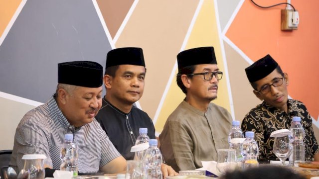 Bupati Pinrang, Irwan Hamid Bersama Wabup dan Sekda Pinrang.