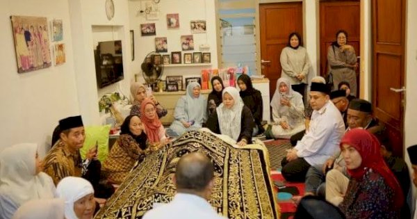 Wali Kota dan Wawali Makassar Melayat ke Rumah Duka Ayah Kadis Pariwisata
