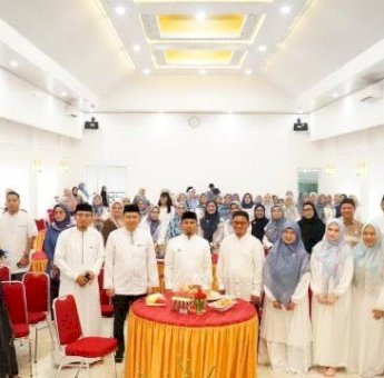 Wali Kota Parepare Tasming Hamid Hadiri Buka Puasa Bersama IDI dan Silaturahmi dengan UPTD Dinas Pendidikan