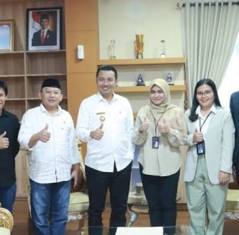 Bupati Lutra Andi Rahim dan PLN UP3 Palopo Bahas Peningkatan Elektrifikasi di Daerah