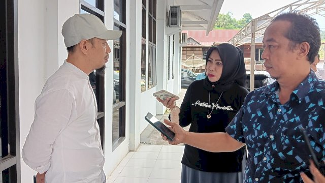 Bupati Enrekang Yusuf Ritangnga Siap Bayarkan THR ASN Tepat Waktu .