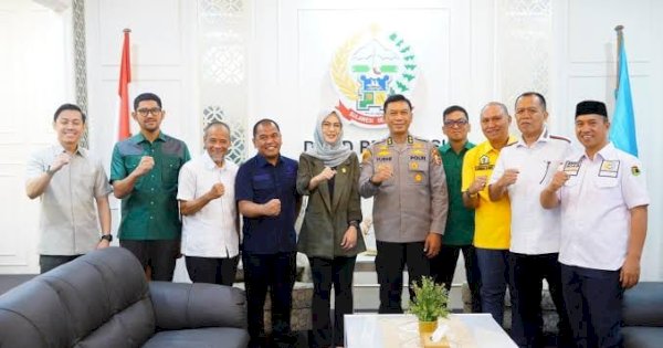 Irjen Pol Yudhiawan Pamitan dengan Pimpinan dan Anggota DPRD Sulsel